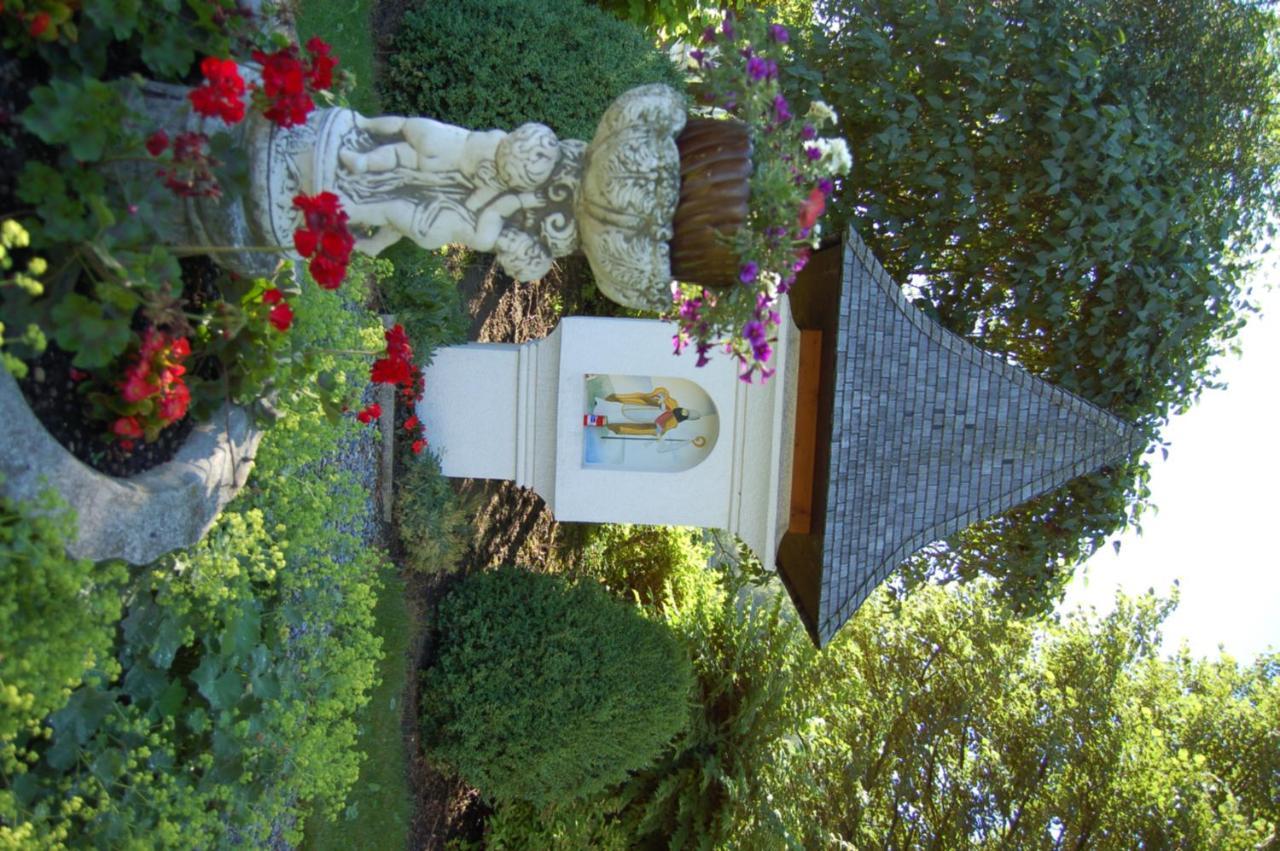 Gasthaus Pension Zum Lustigen Steirer Bruck an der Mur Exteriör bild